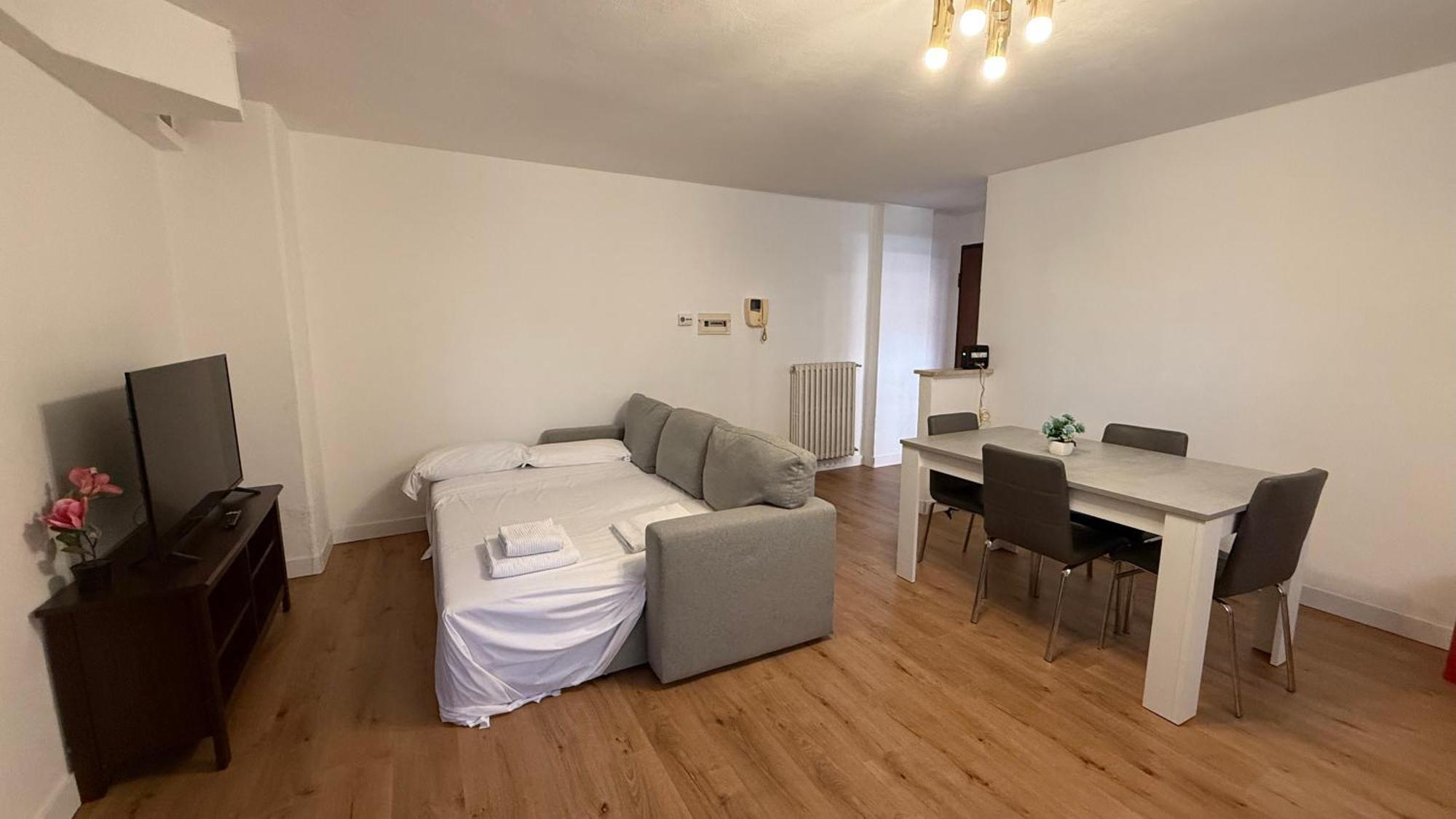 Dehomes - Relax & Business Apartments Buccinasco Pokoj fotografie